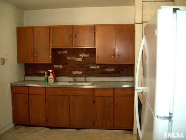 $29,000 | 511 3rd Street, Manchester, IL 62082
