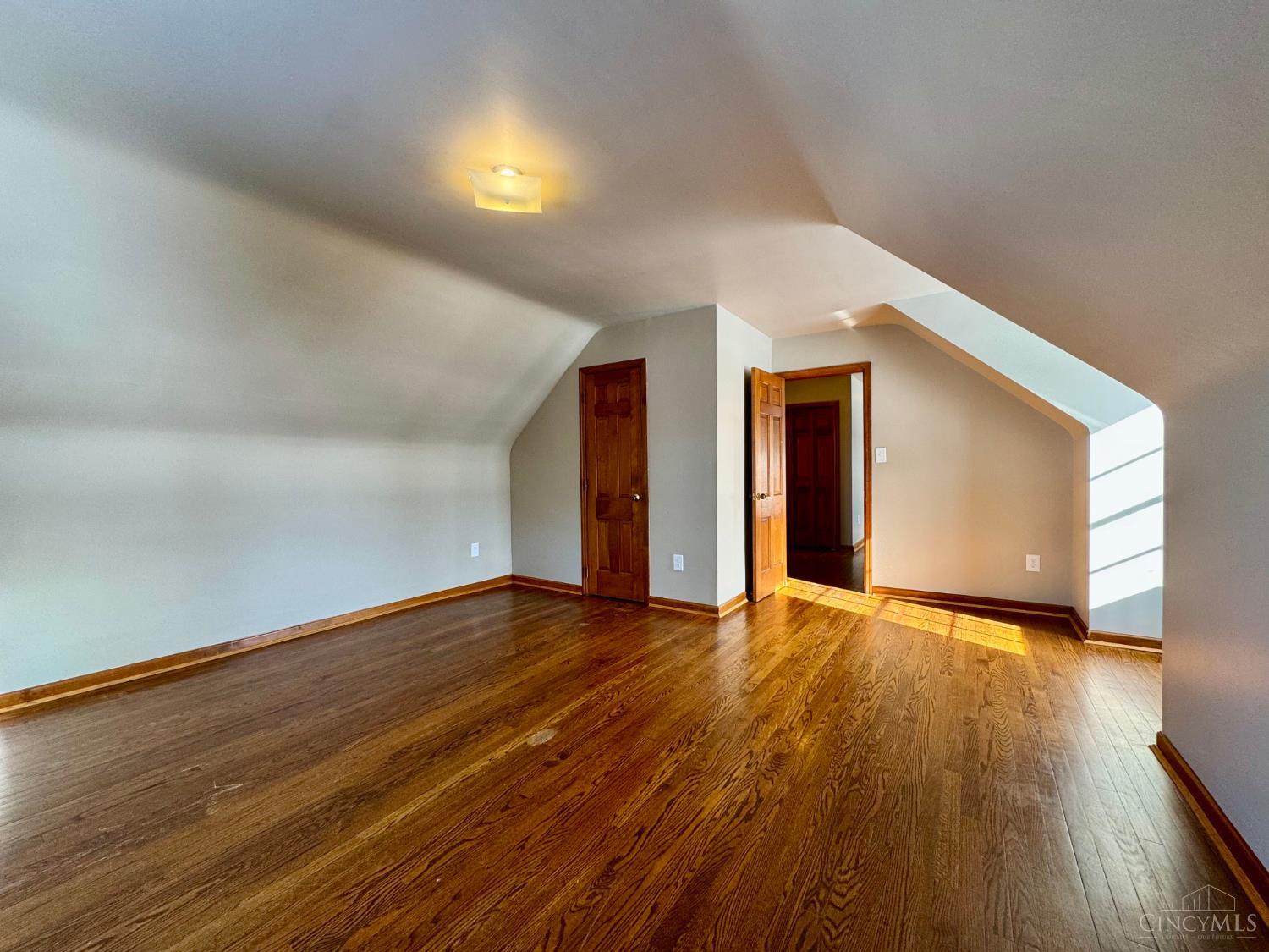 3510 Banning Road Cincinnati, OH 45239 - Photo 30 of 48