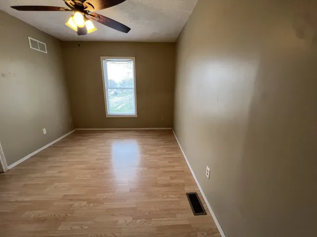 $174,900 | 919 North Lee Street, Bloomington, IL 61701