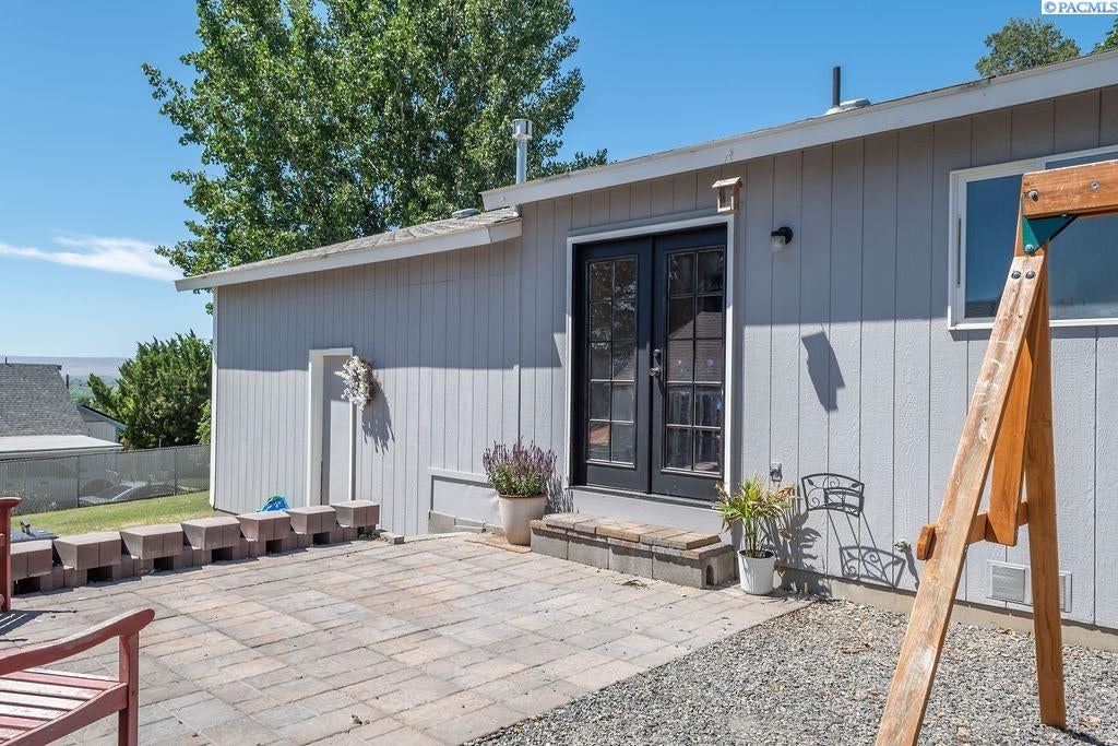 802 Rossier Street Sunnyside, WA 98944 - Photo 30 of 31 Gallery Image 30