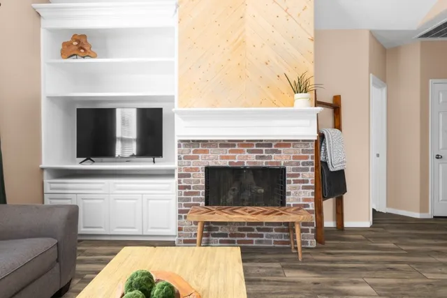 $299,990 | 8327 Terra Valley Lane, Tomball, TX 77375