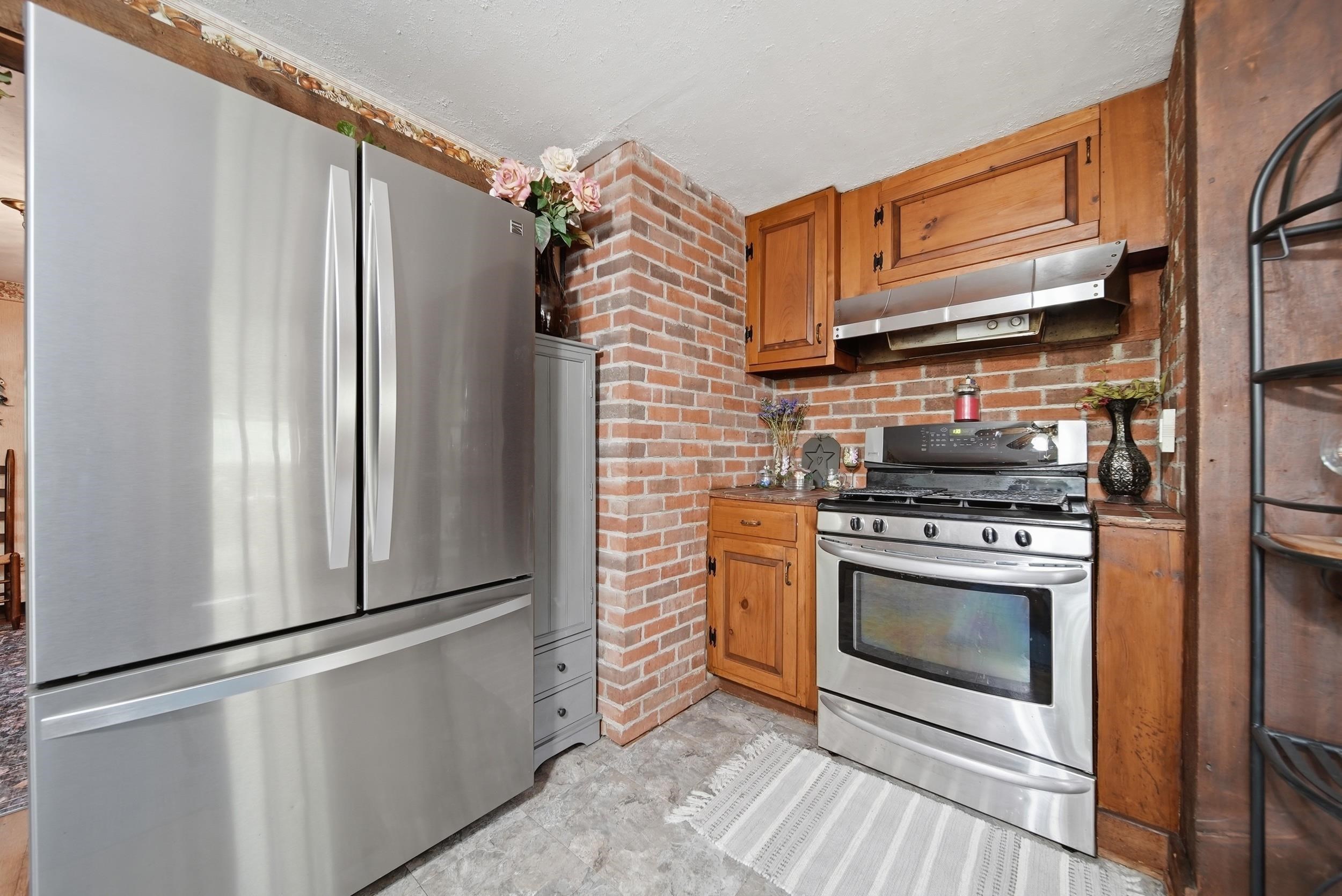 9 Lamb Road Nashua, NH 03062 - Photo 13 of 52
