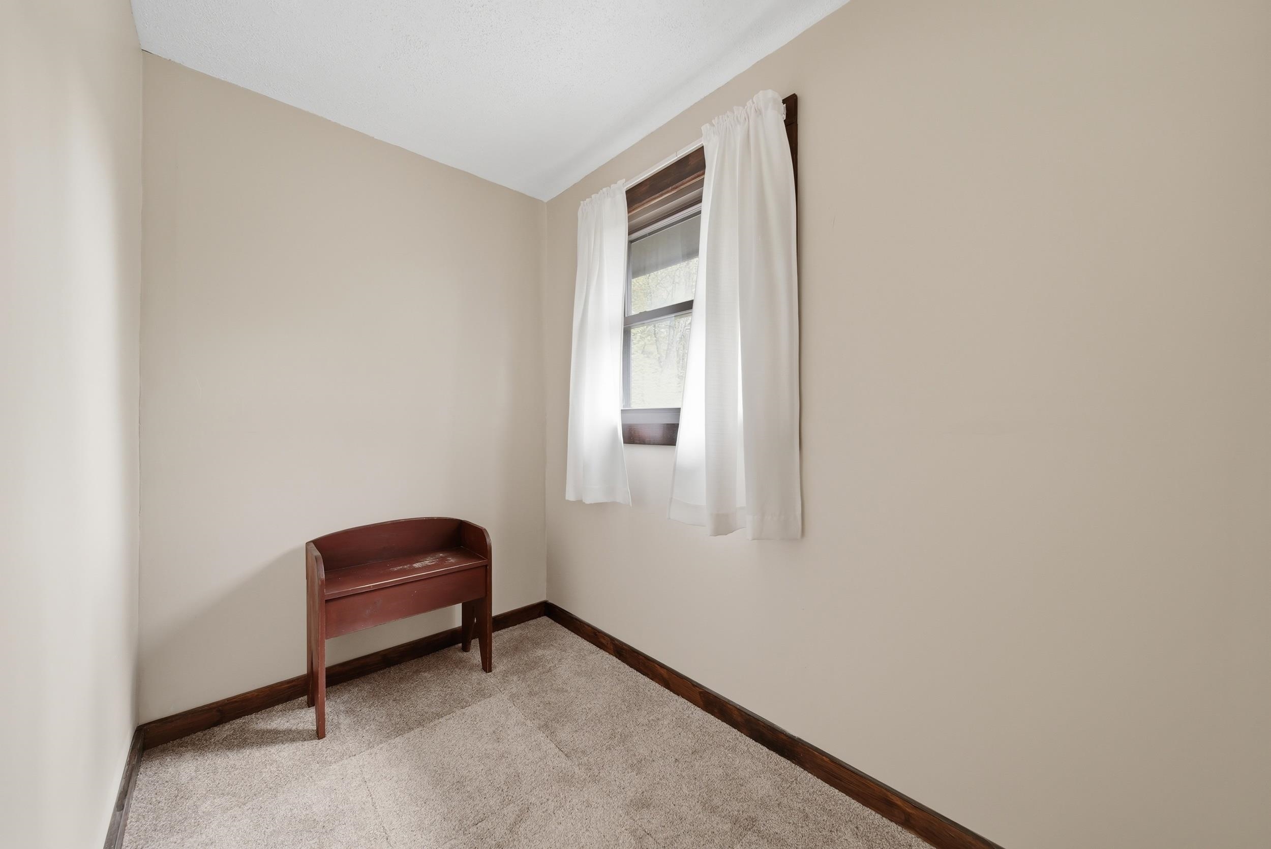 9 Lamb Road Nashua, NH 03062 - Photo 34 of 52