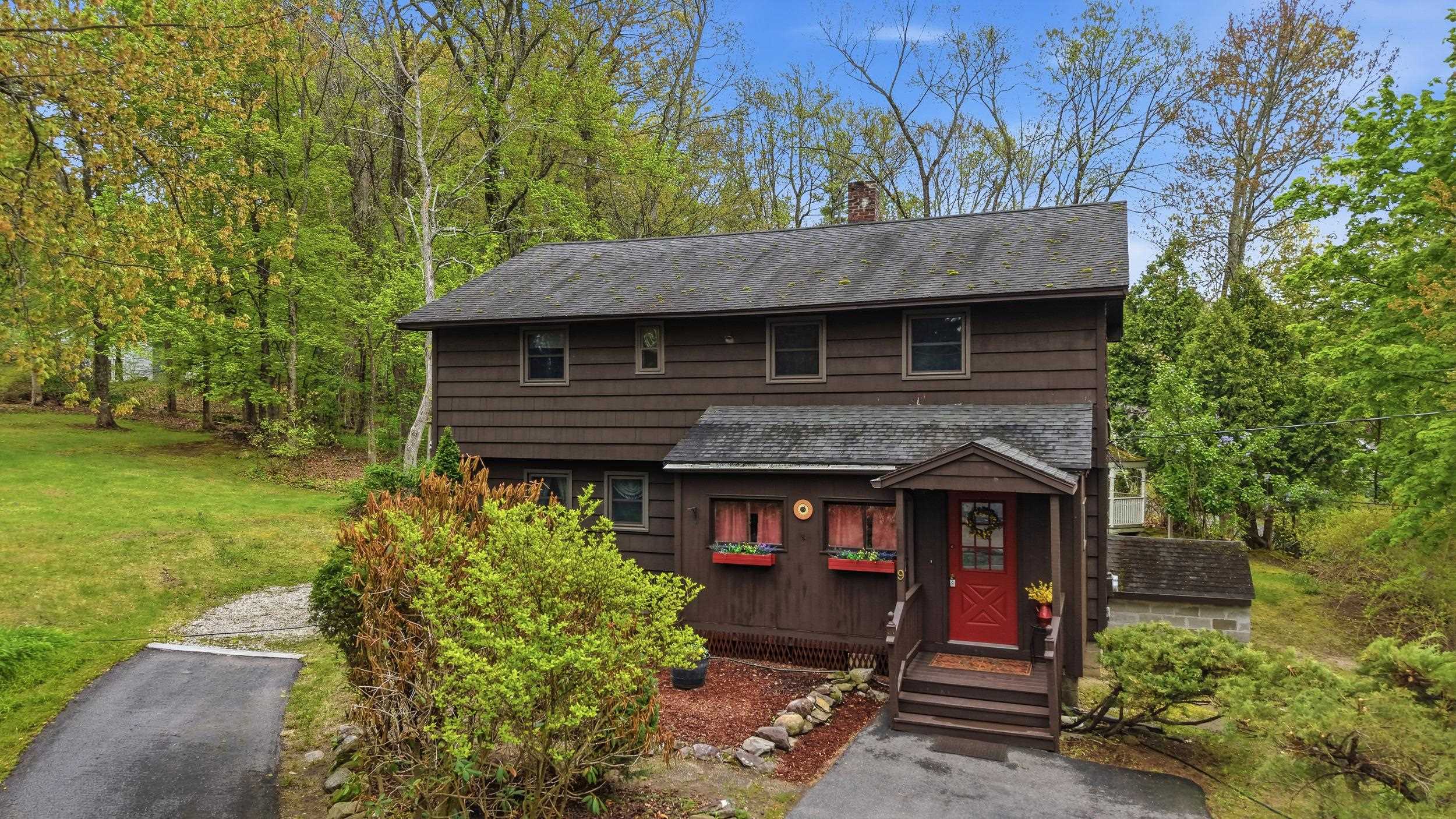 9 Lamb Road Nashua, NH 03062 - Photo 40 of 52