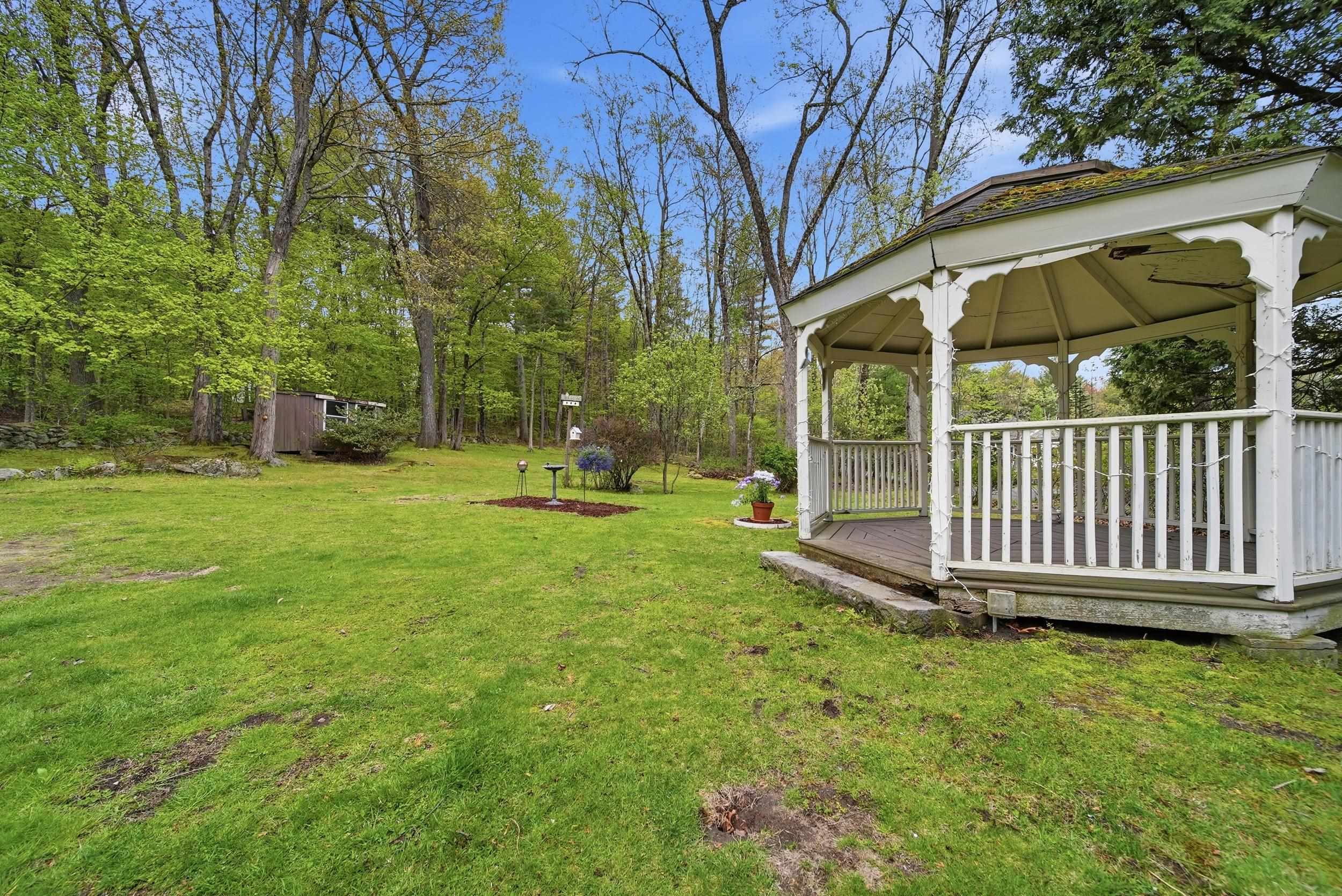 9 Lamb Road Nashua, NH 03062 - Photo 48 of 52