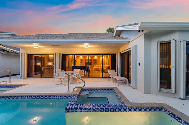 $999,000 | 104 Sand Pine Drive, Jupiter, FL 33477