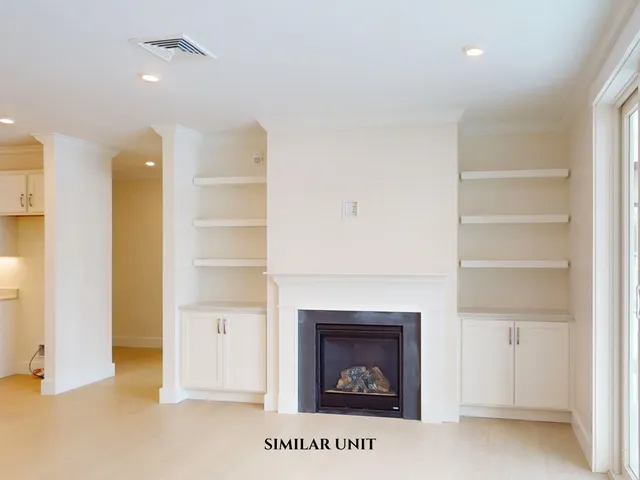 $620,989 | 1 Longview Drive, Unit 203, Atkinson, NH 03811