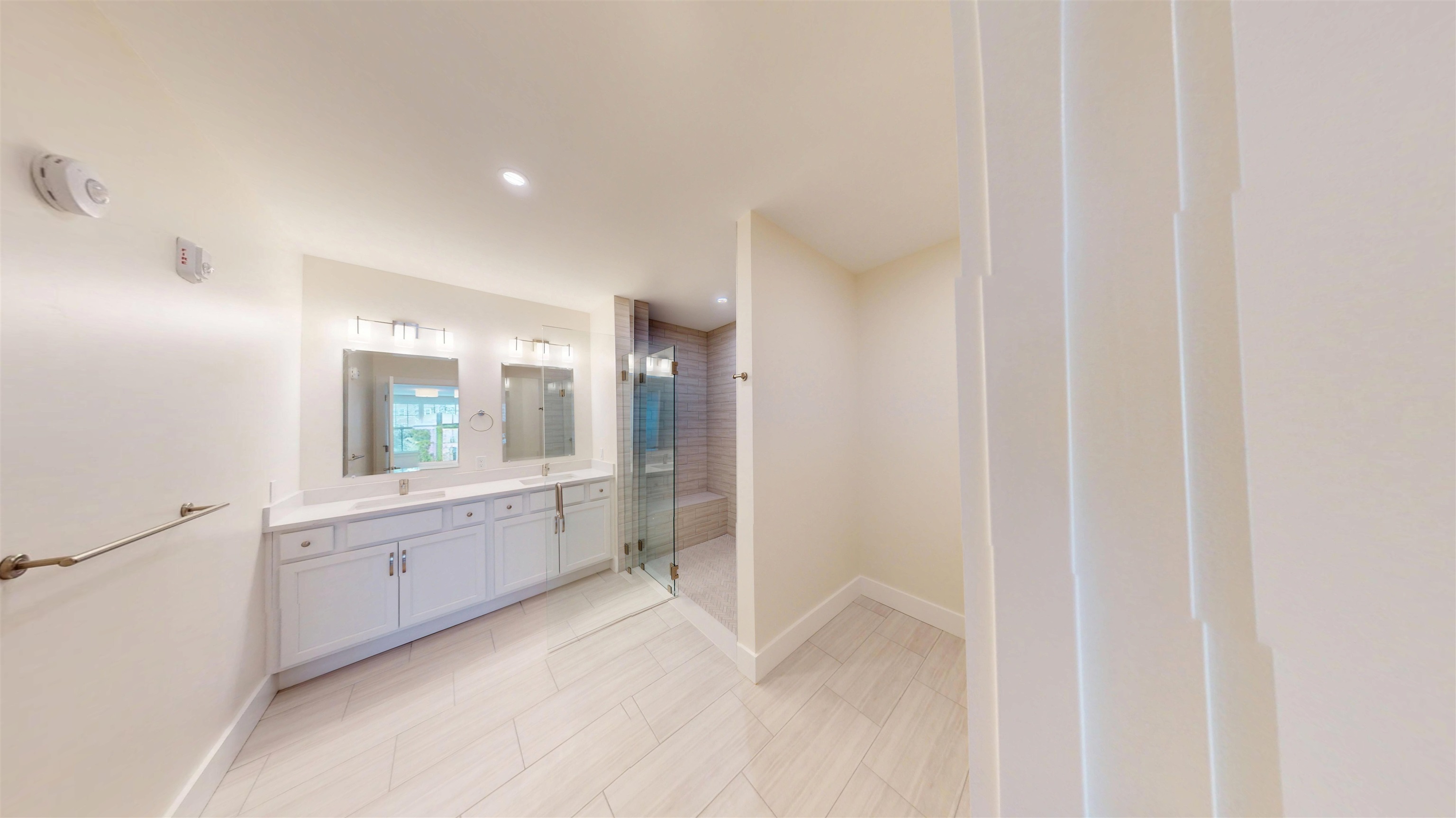 1 Longview Drive, Unit 203 Atkinson, NH 03811 - Photo 10 of 30