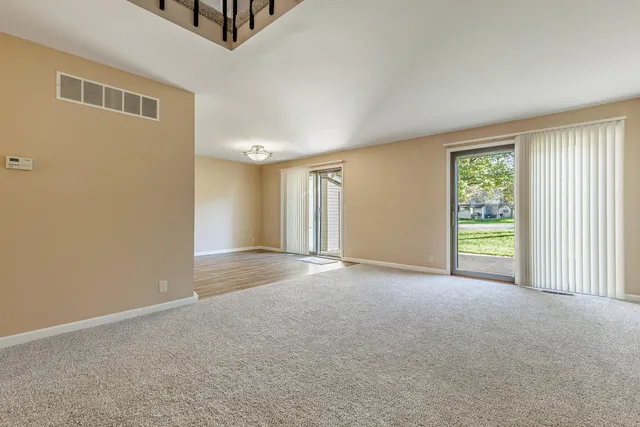 $237,900 | 3380 East Avenue South, La Crosse, WI 54601