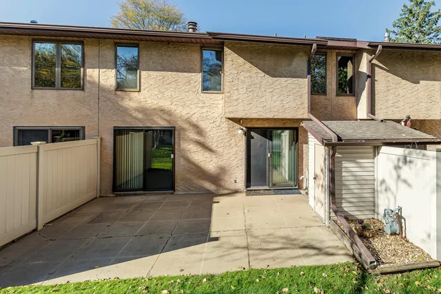 $237,900 | 3380 East Avenue South, La Crosse, WI 54601