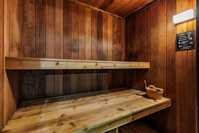 $237,900 | 3380 East Avenue South, La Crosse, WI 54601