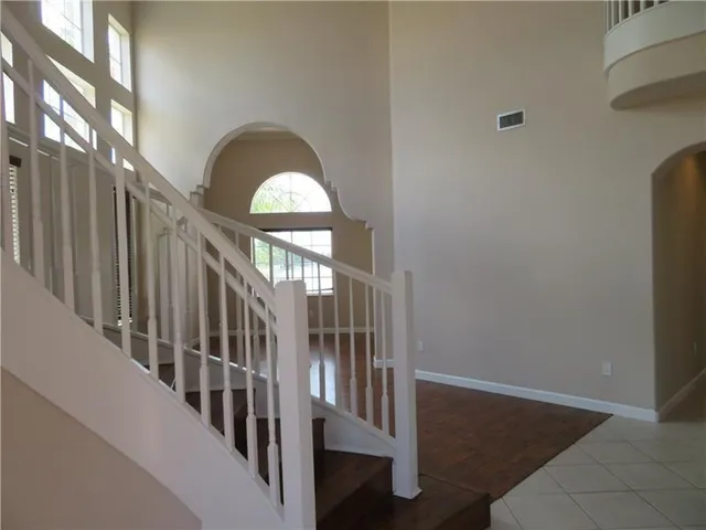 a view of entryway with a front door