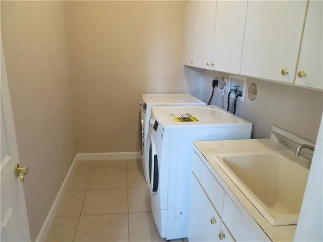 $950,000 | 19430 Southwest 30th Street, Miramar, FL 33029