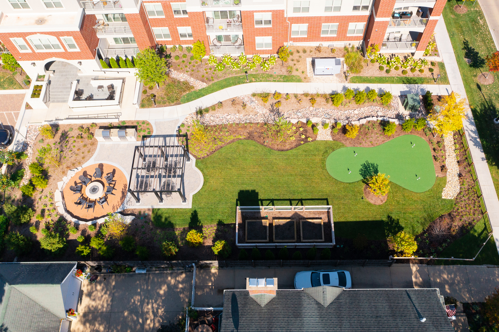 437 Duane Street, Unit 108 Glen Ellyn, IL 60137 - Photo 2 of 11