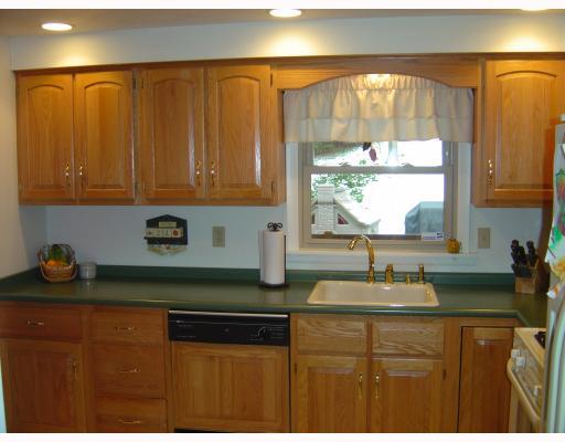 36 Moraine Road Plum, PA 15239 - Photo 9 of 17 Kitchen. LOOK AT ALL THE CABINETS