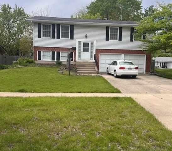 $350,000 | 1450 Meyer Road, Hoffman Estates, IL 60169