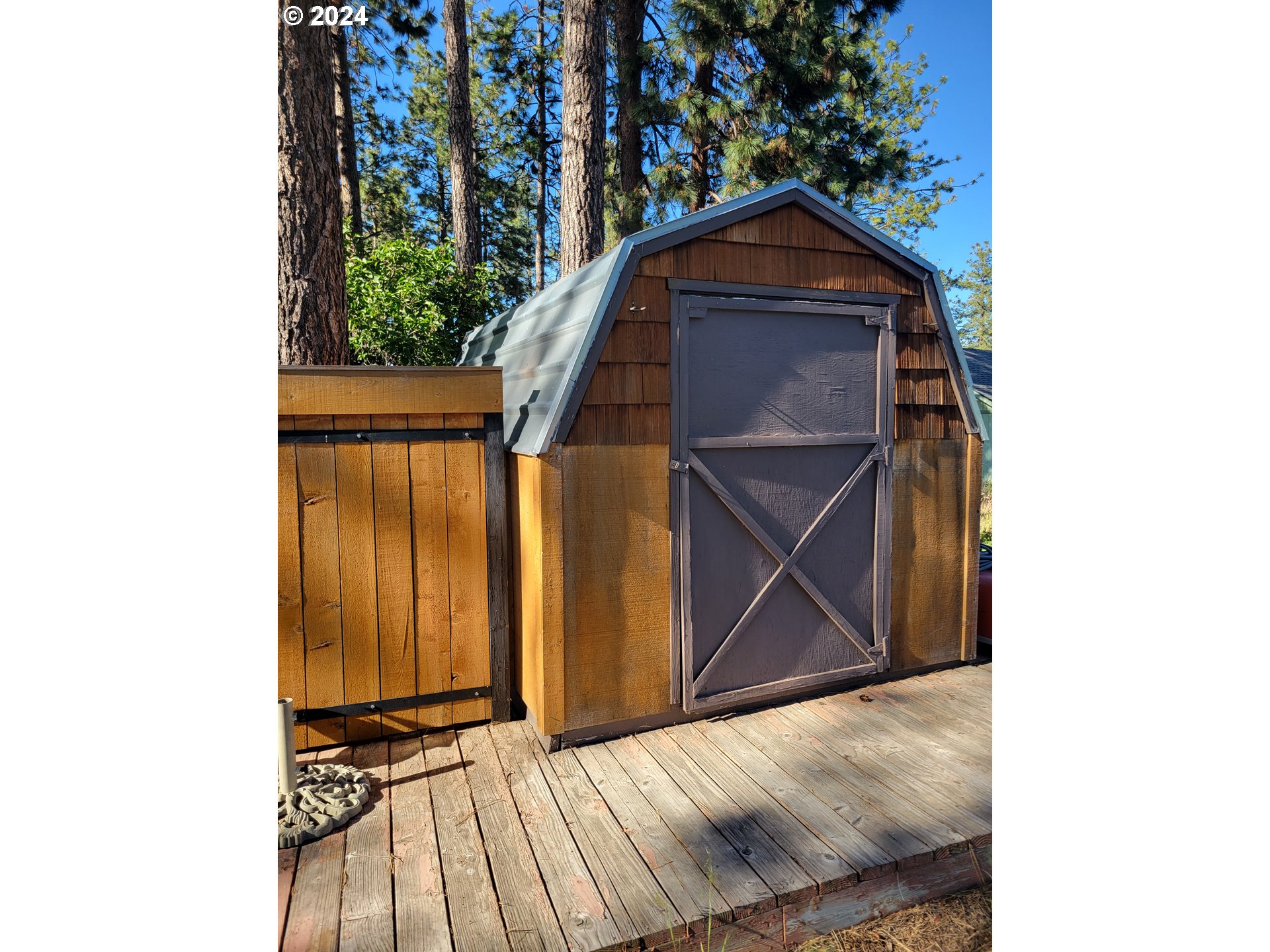 111 North Sentosa Lake Road Wamic, OR 97063 - Photo 24 of 28 Gallery Image 24
