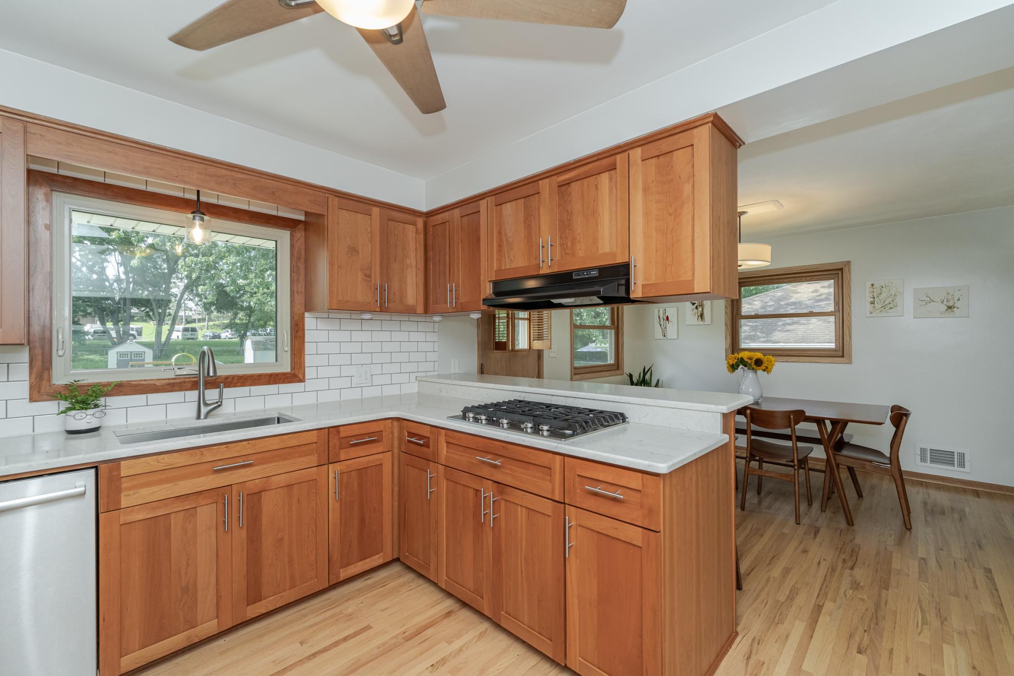 1438 20th Street Northwest Rochester, MN 55901 - Photo 12 of 32