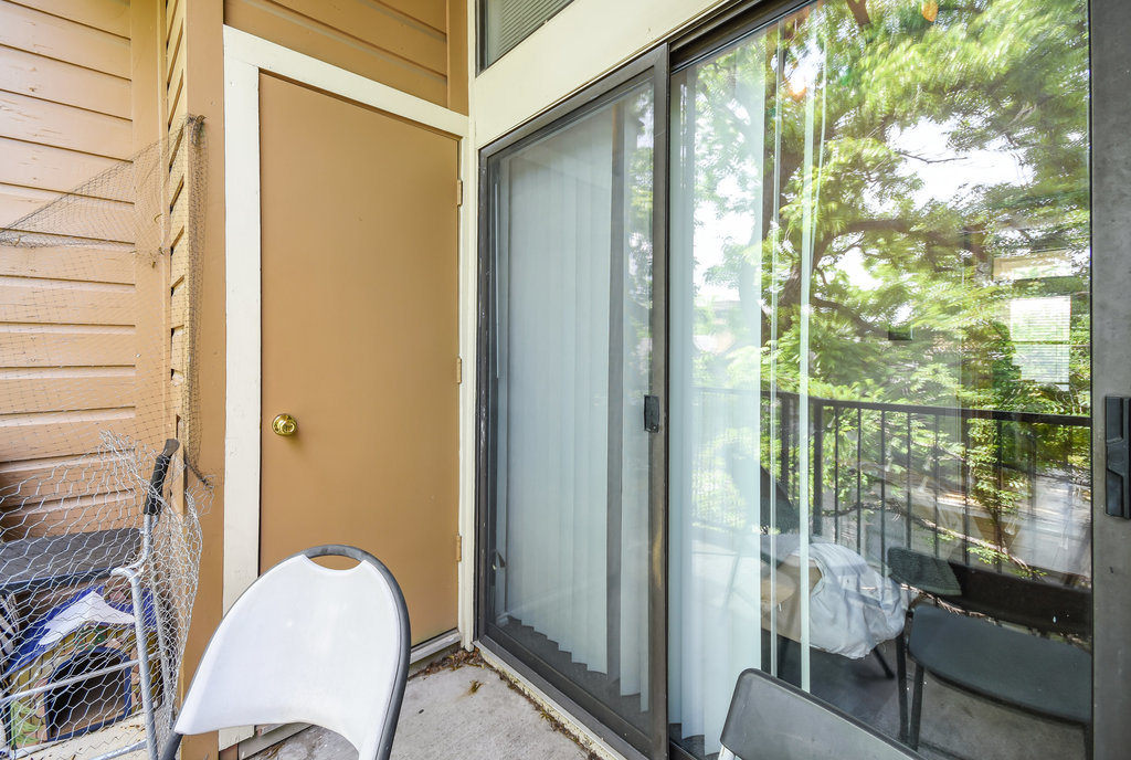 2802 Nueces Street, Unit 307 Austin, TX 78705 - Photo 16 of 16 a bathroom with a toilet