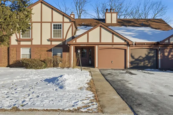$237,000 | 4980 Kimball Hill Drive, Unit C2, Rolling Meadows, IL 60008
