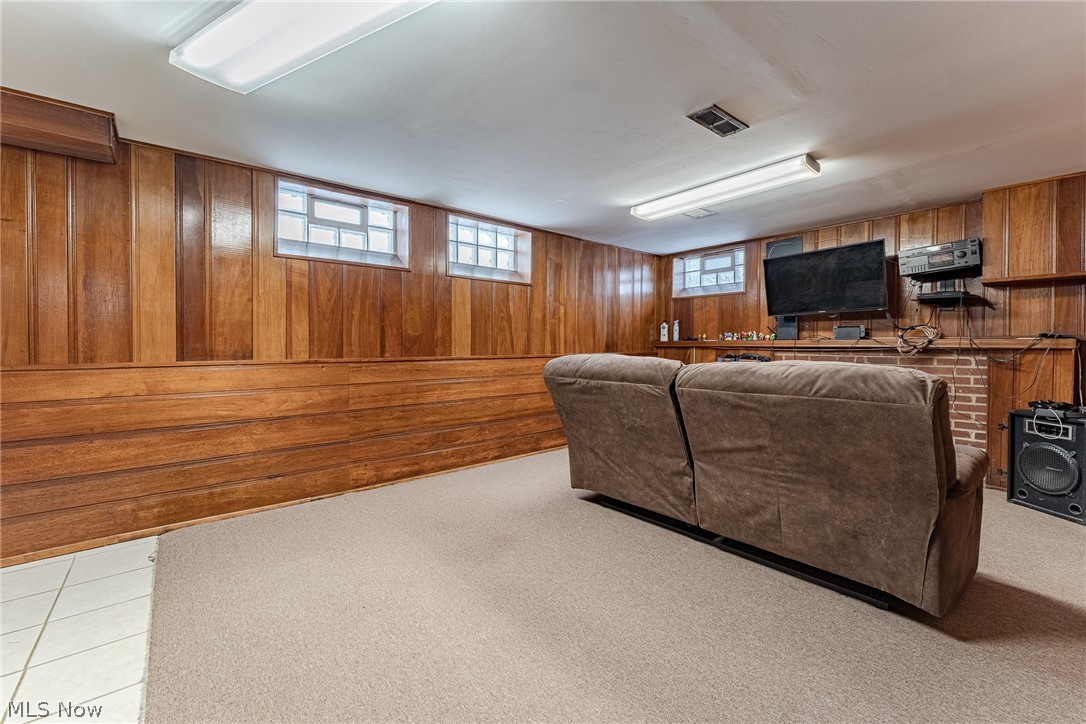 28049 Emery Road Chagrin Falls, OH 44022 - Photo 27 of 31 Gallery Image 27