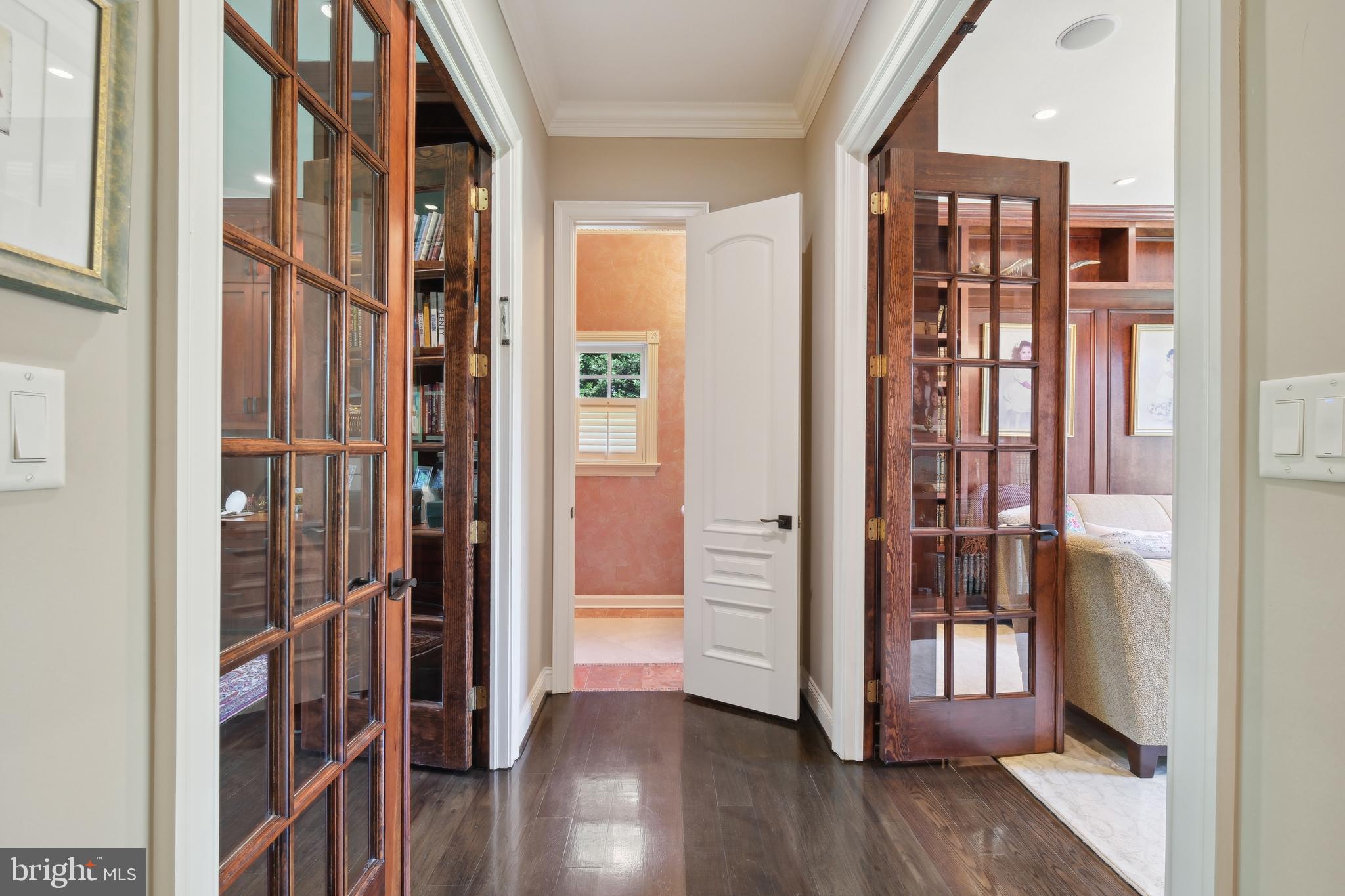 11724 Gainsborough Road Potomac, MD 20854 - Photo 29 of 78