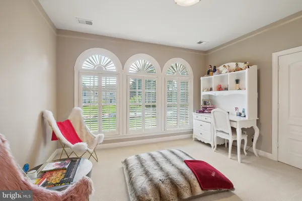 $2,995,000 | 11724 Gainsborough Road, Potomac, MD 20854