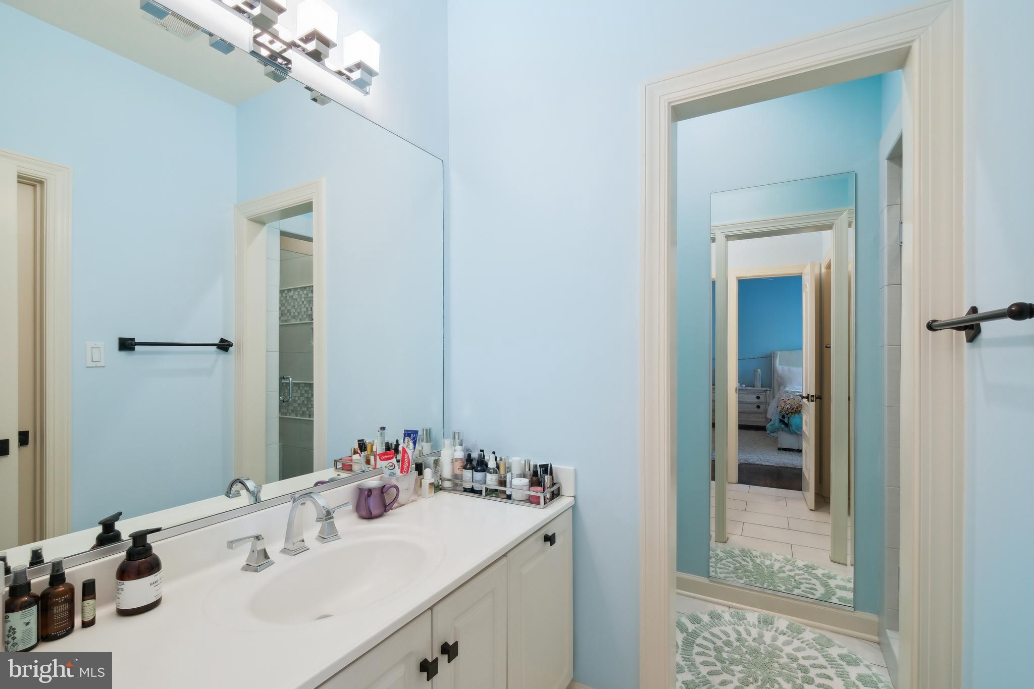 11724 Gainsborough Road Potomac, MD 20854 - Photo 45 of 78