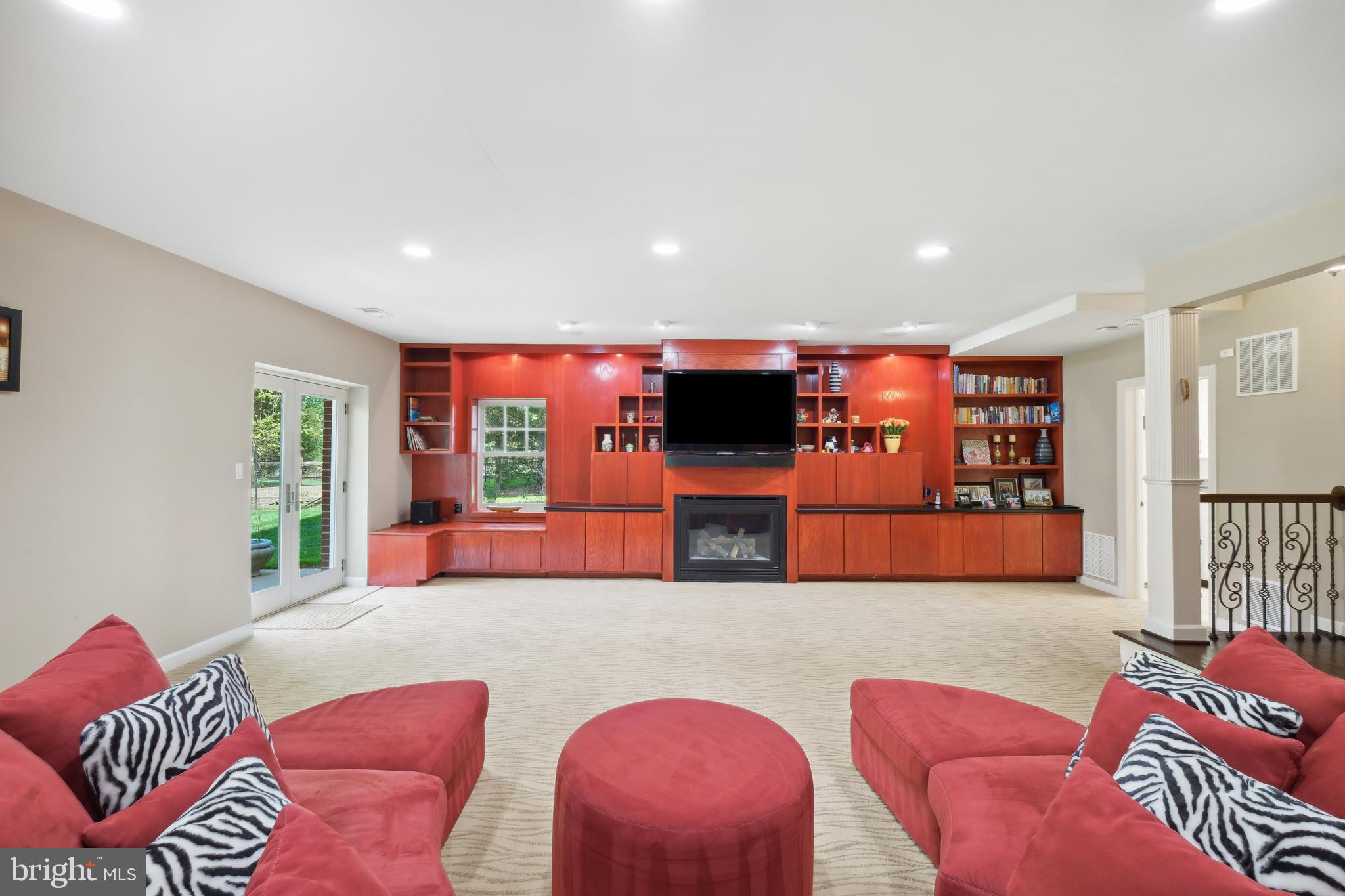 11724 Gainsborough Road Potomac, MD 20854 - Photo 50 of 78