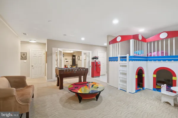 $2,995,000 | 11724 Gainsborough Road, Potomac, MD 20854