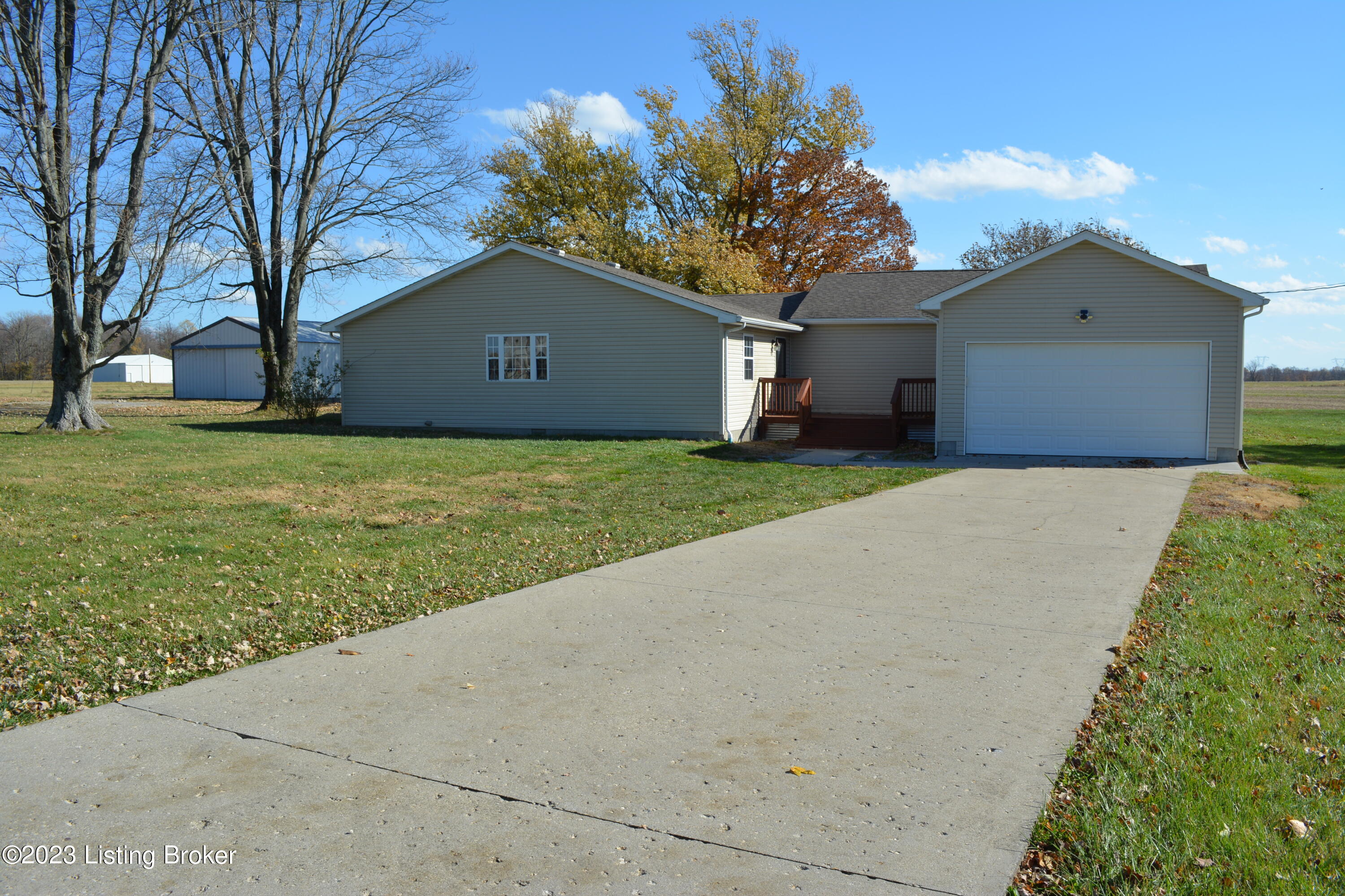 1311 Fisher Ridge Road Milton, KY 40045 - Photo 1 of 37 DSC_4280