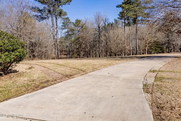 $529,000 | 2050 Paradise Ridge, Brandon, MS 39042