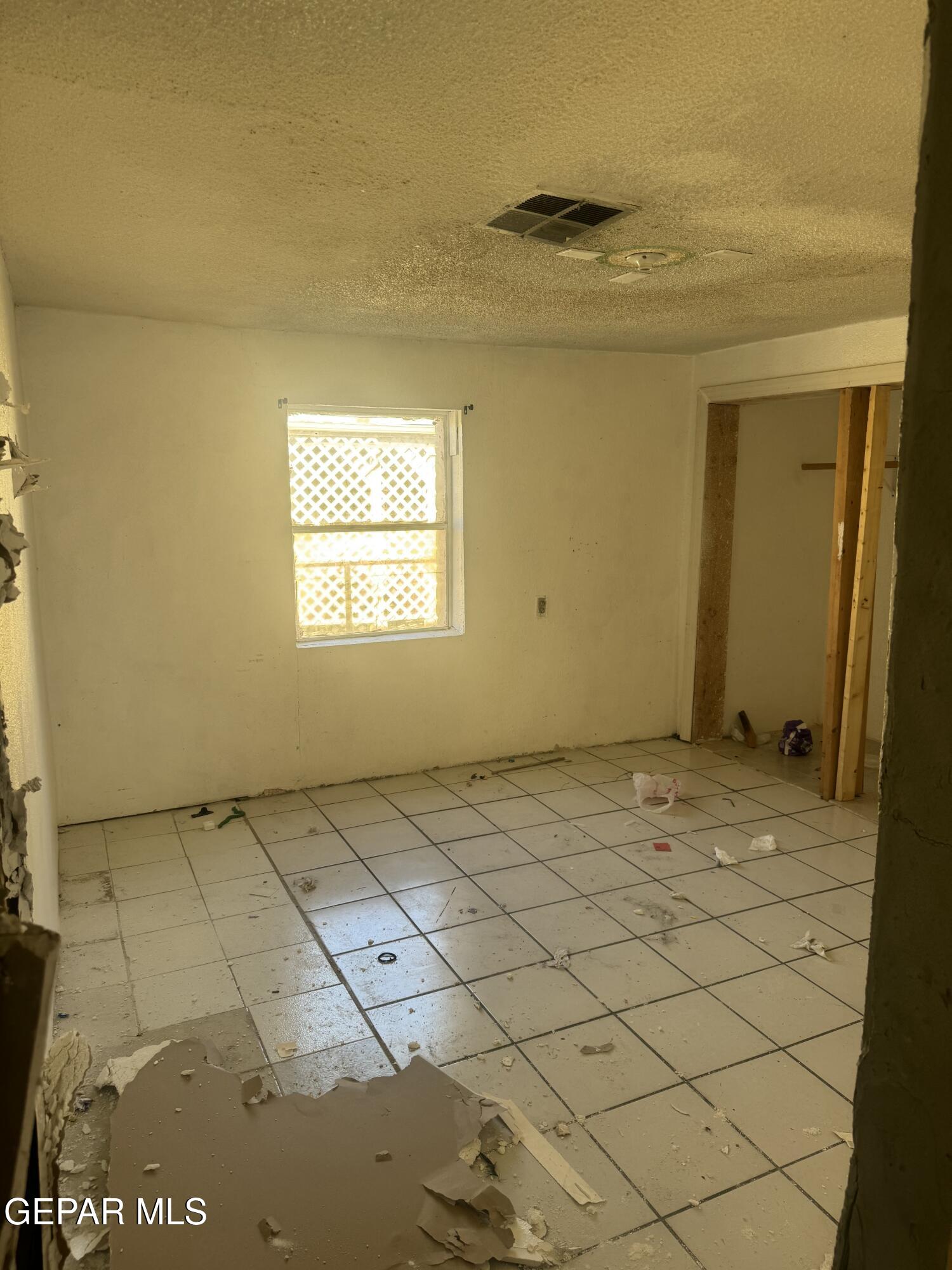 632 Southside Road El Paso, TX 79907 - Photo 9 of 11 a view of a room & utility room