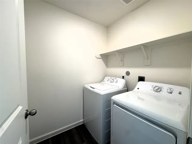 $2,050 | 8219 Vacek Xing Way, Richmond, TX 77469