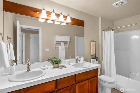 $1,699,000 | 26017 Southeast 23rd Place, Sammamish, WA 98075