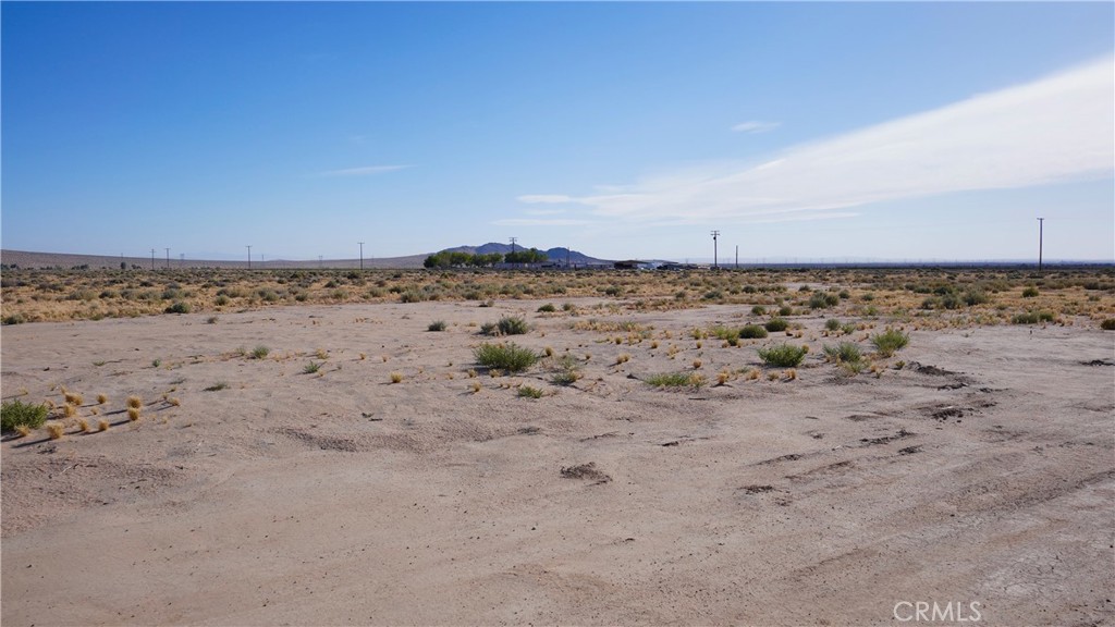 0 Friends Road Hinkley, CA 92347 - Photo 4 of 9 a view of ocean view with beach