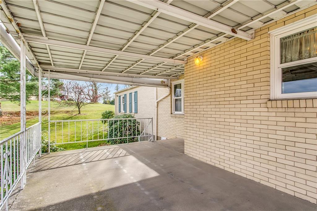 1710 Roosevelt Road Pittsburgh, PA 15237 - Photo 15 of 20 Patio porch off kitchen