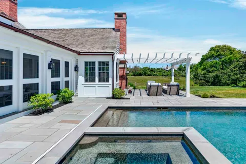 $9,495,000 | 29 Slough Cove Road, Edgartown, MA 02539