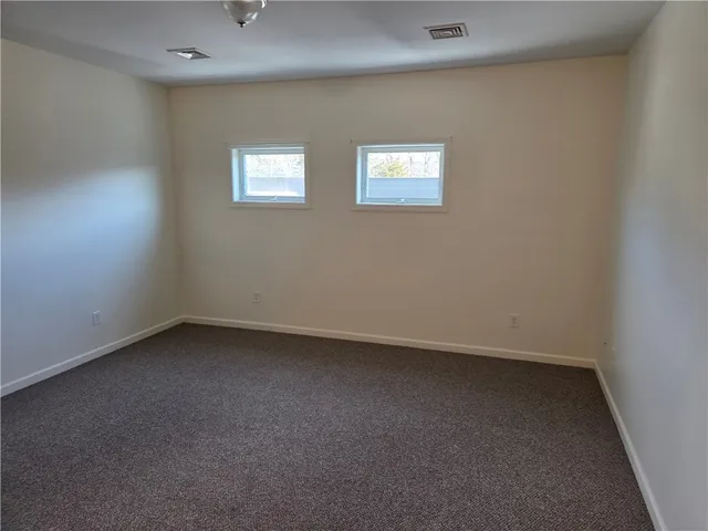 $1,850 | 567 South County Trail, Unit 321, Exeter, RI 02822