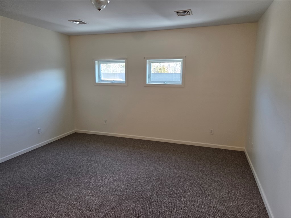 567 South County Trail, Unit 321 Exeter, RI 02822 - Photo 3 of 6