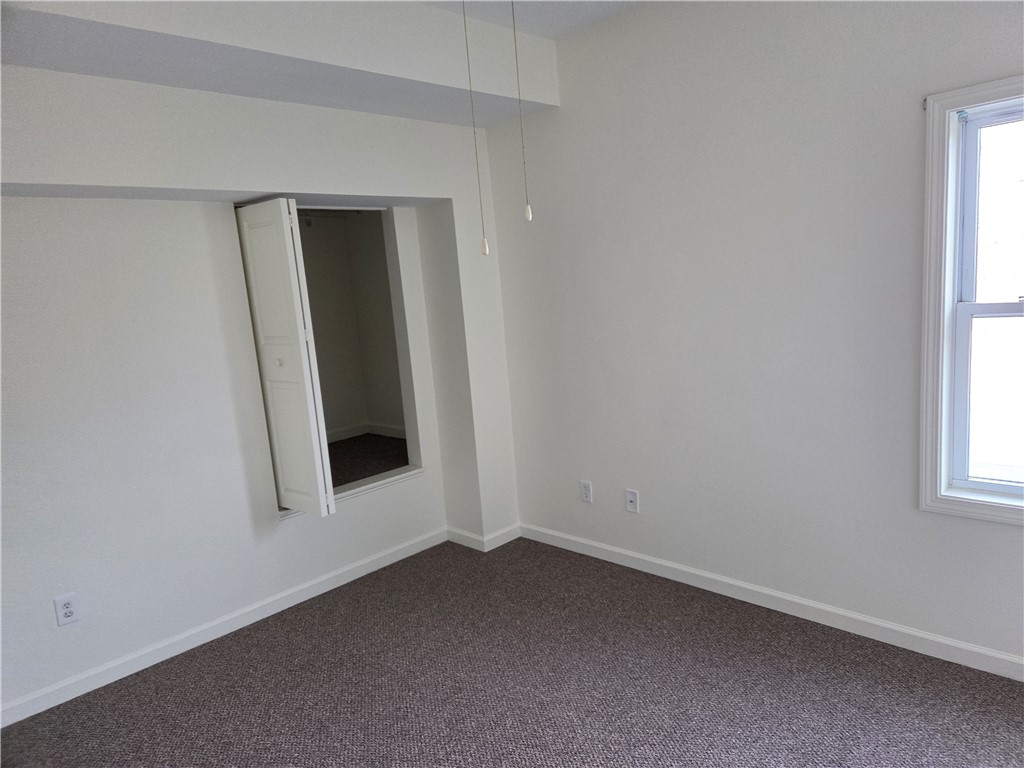 567 South County Trail, Unit 321 Exeter, RI 02822 - Photo 5 of 6