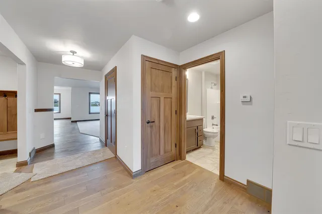 $481,400 | 1419 Prairie Lake Circle, Neenah, WI 54956