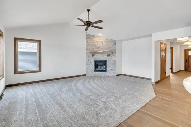 $481,400 | 1419 Prairie Lake Circle, Neenah, WI 54956