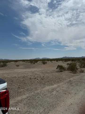 $185,000 | 65662 Highway 60, Salome, AZ 85348