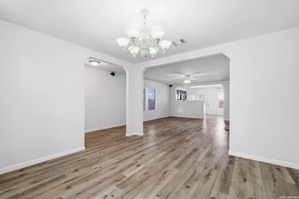 $1,850 | 12622 Carriage Boulevard, San Antonio, TX 78249