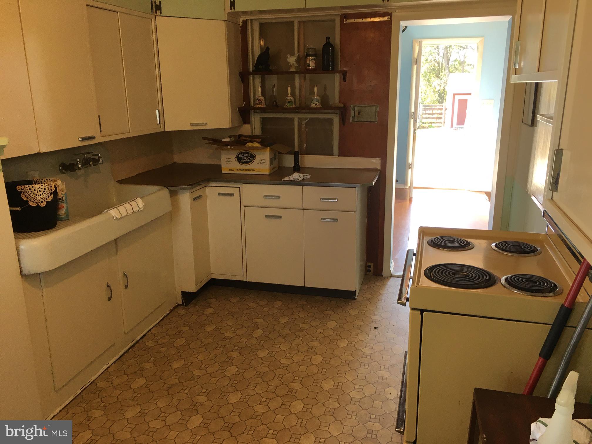 3800 Fringer Road Taneytown, MD 21787 - Photo 25 of 41 Kitchen