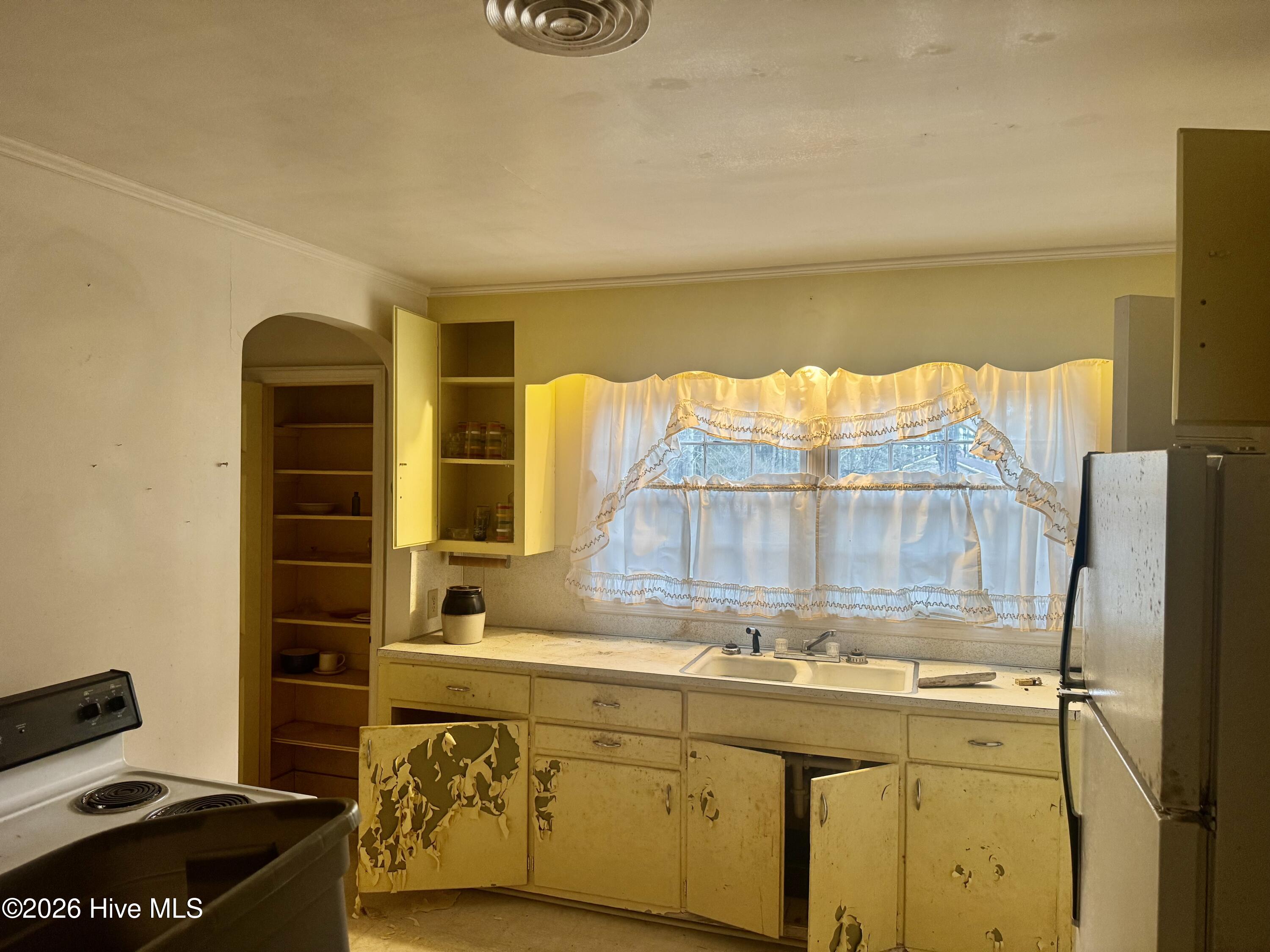 154 Sunset Park Road Bladenboro, NC 28320 - Photo 8 of 15 IMG_3354