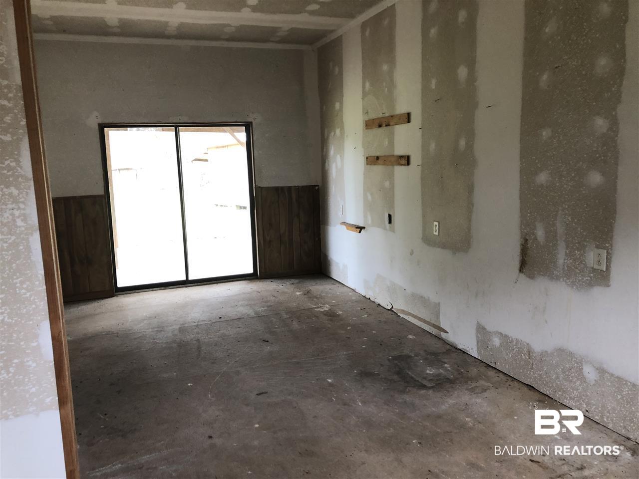 467 Ren Road Castleberry, AL 36432 - Photo 9 of 11 Bonus Room