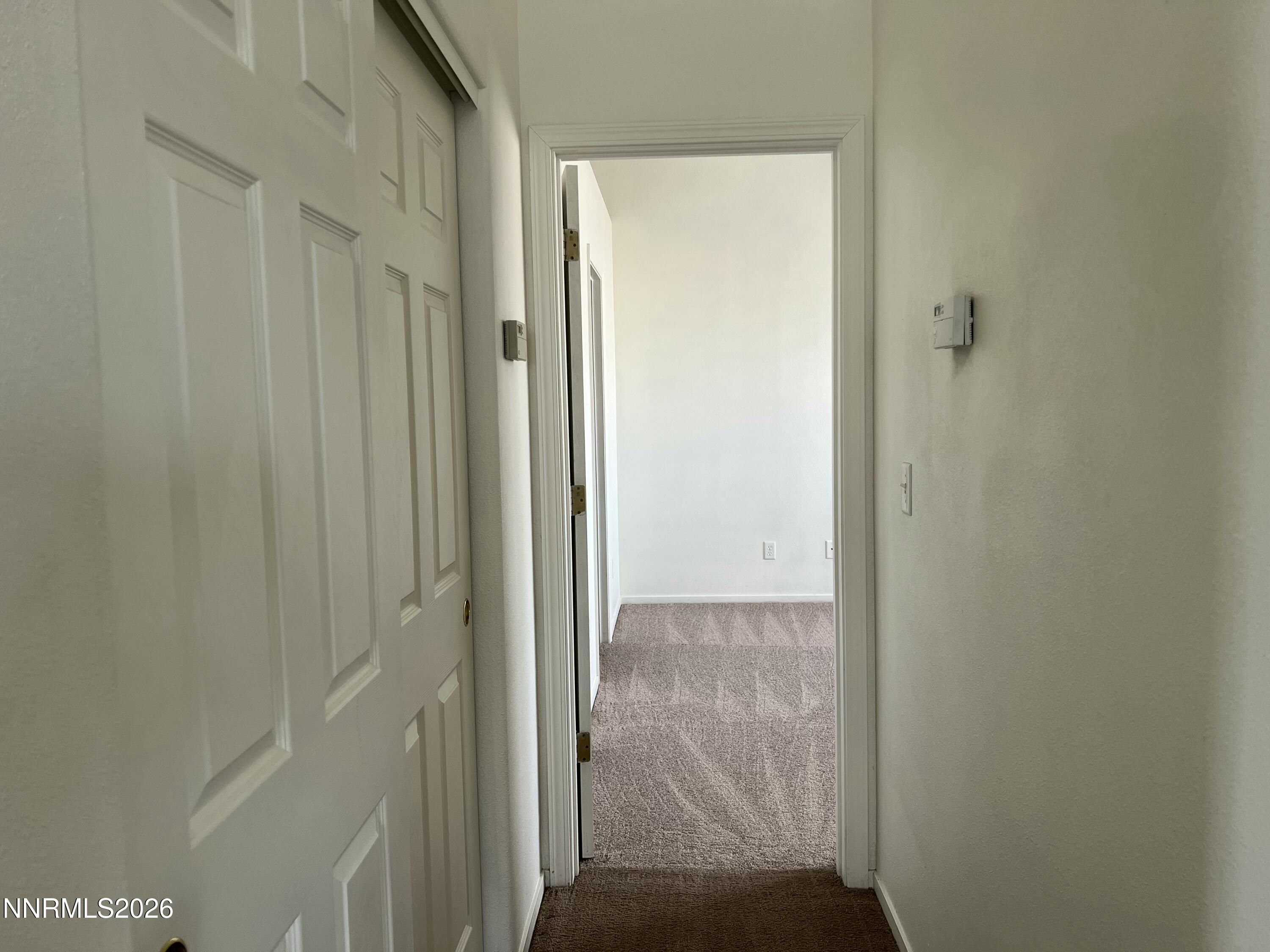 298 Emigrant Way Fernley, NV 89408 - Photo 11 of 15 IMG_4543 2