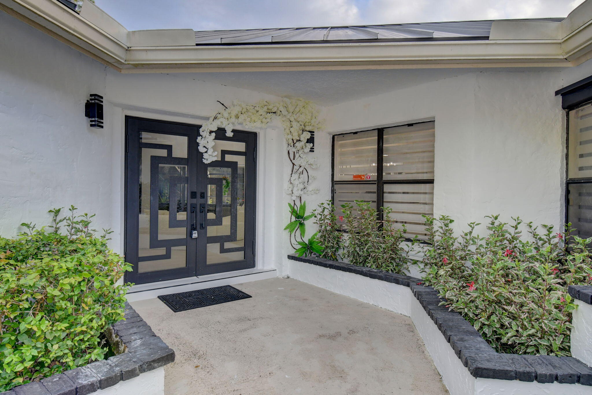 13302 Doubletree Circle Wellington, FL 33414 - Photo 2 of 82 4-web-or-mls-500_2156_57_58_59_60 (2)